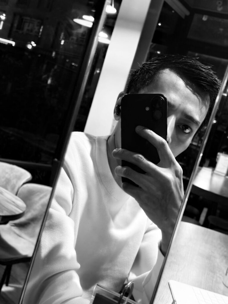pieter-borremans-mirror-shot-coffee-shop-taiwan